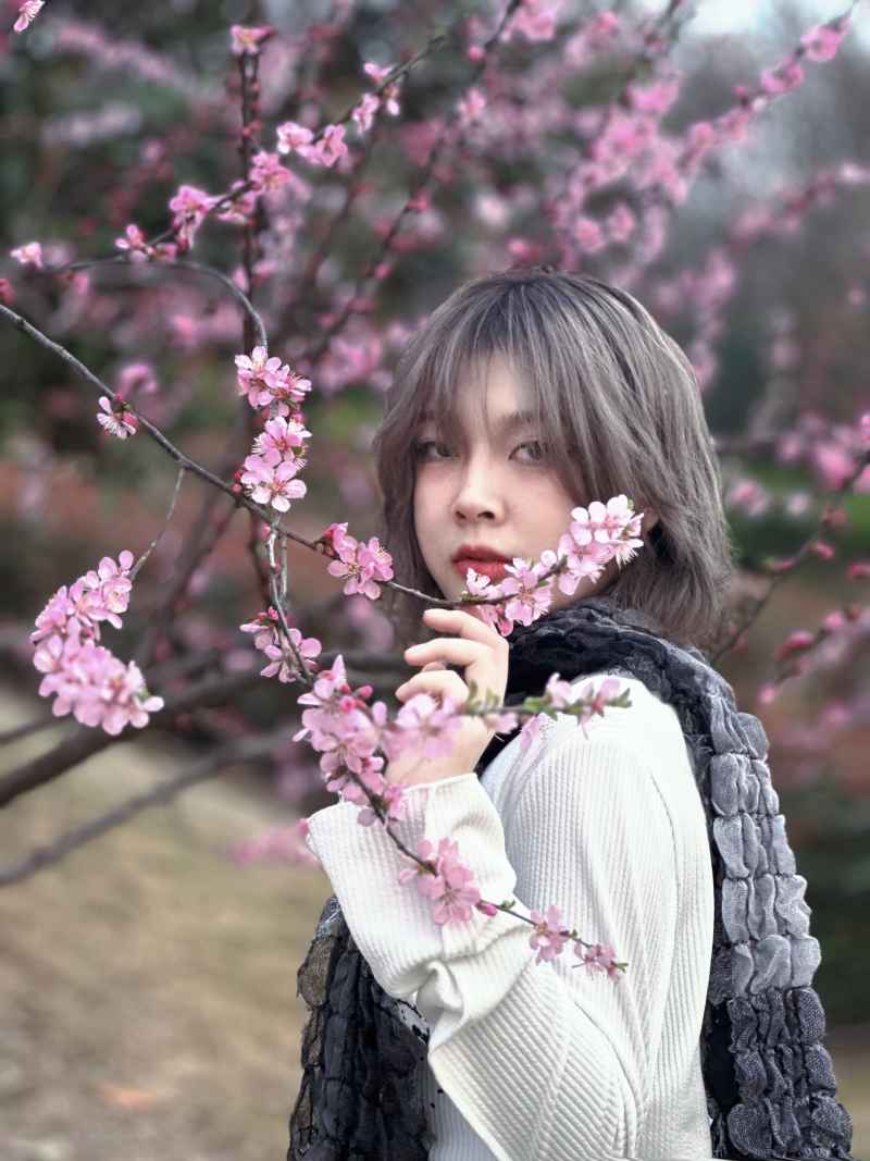 春日写真少女
