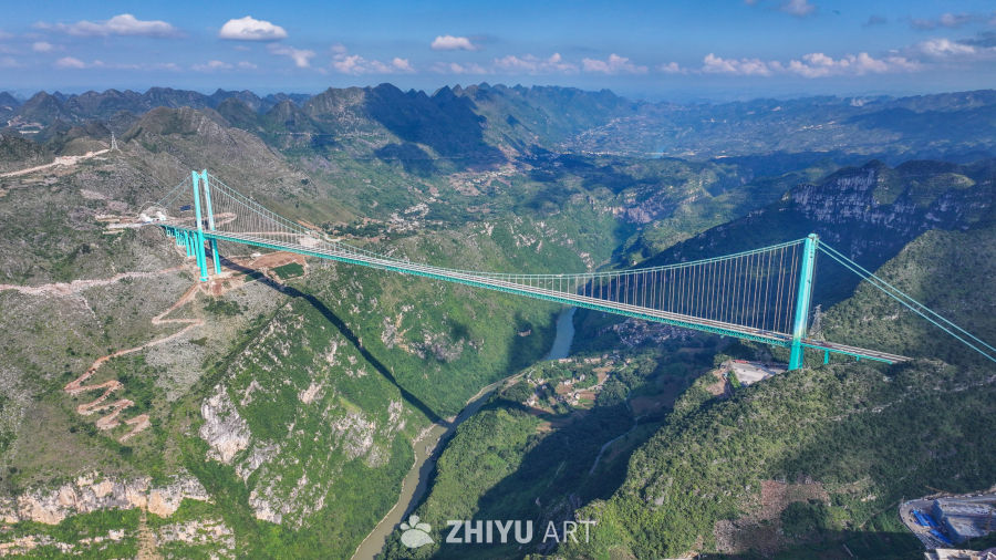 航拍贵州花江峡谷大桥  贵州桥梁 3