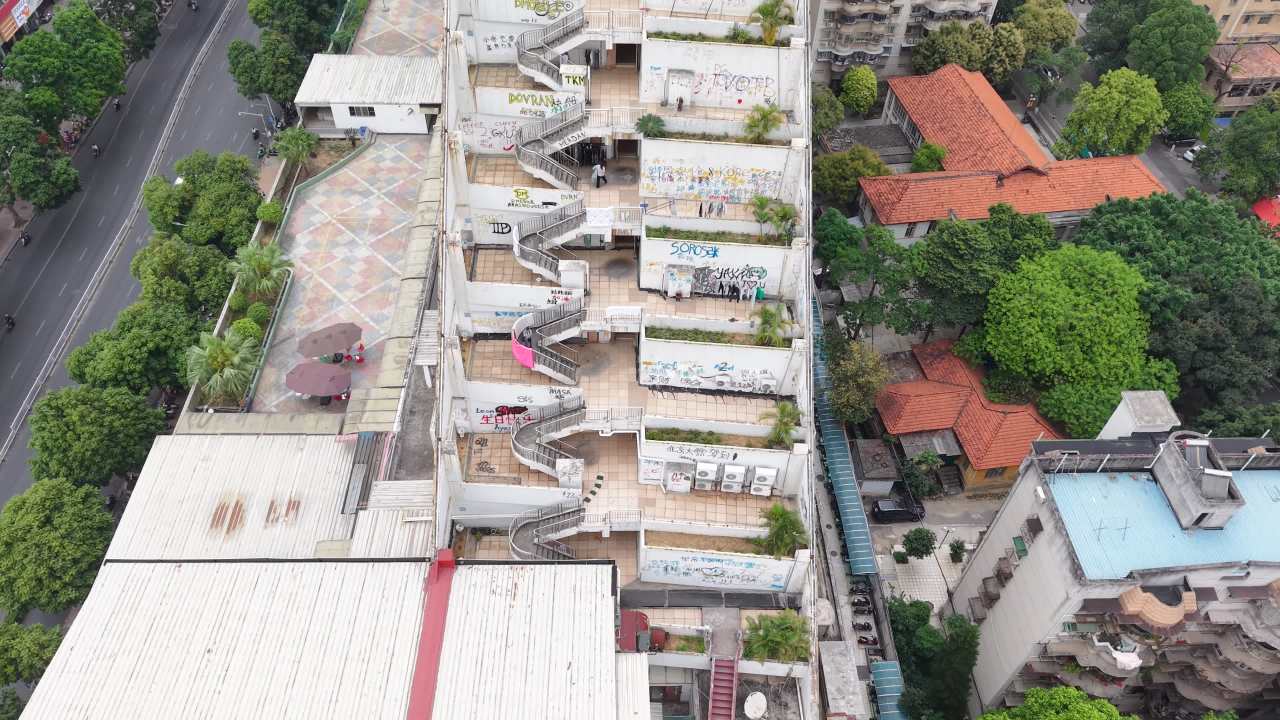 崇左 11