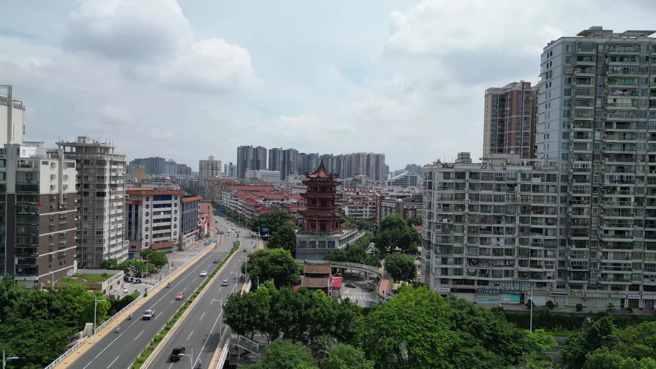 航拍福建漳州威镇阁