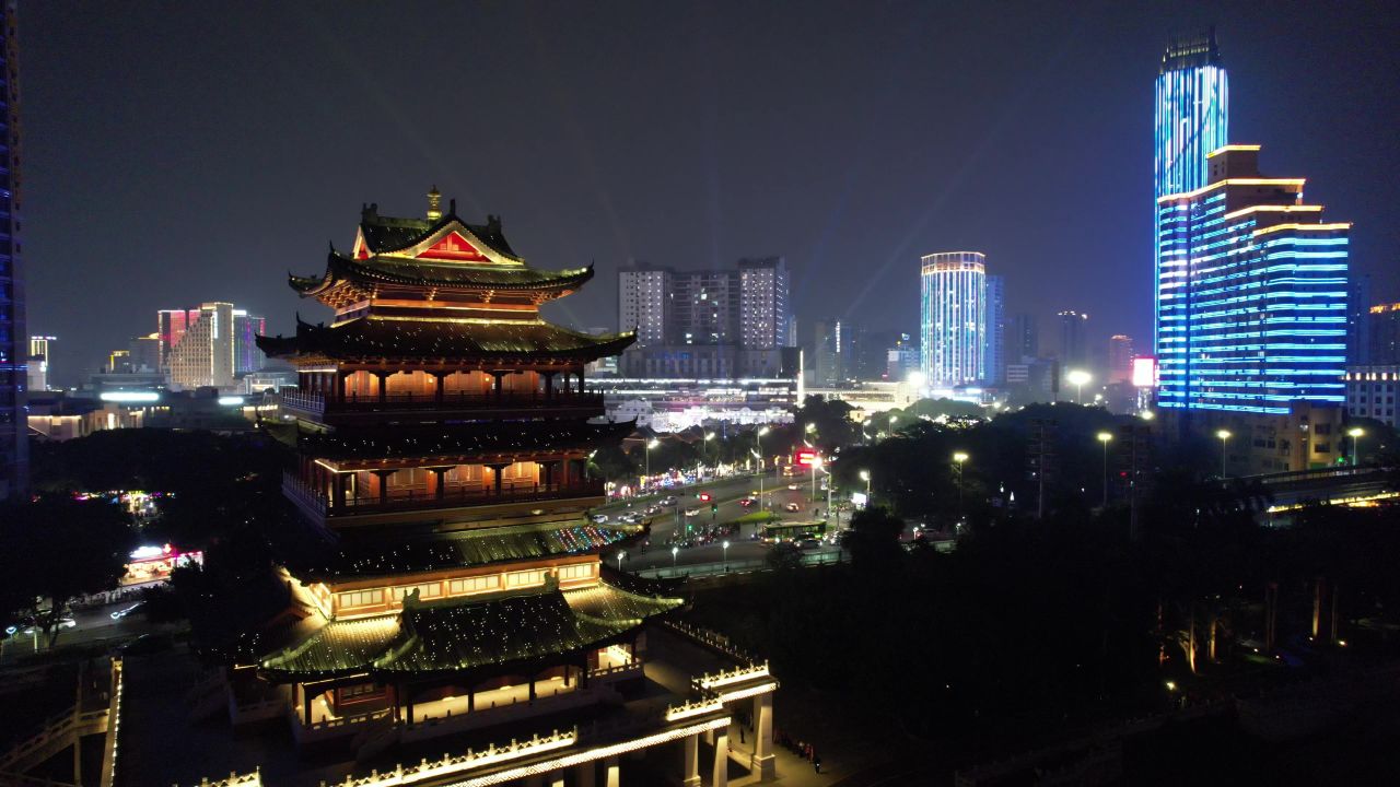 广西南宁畅游阁夜景灯光航拍