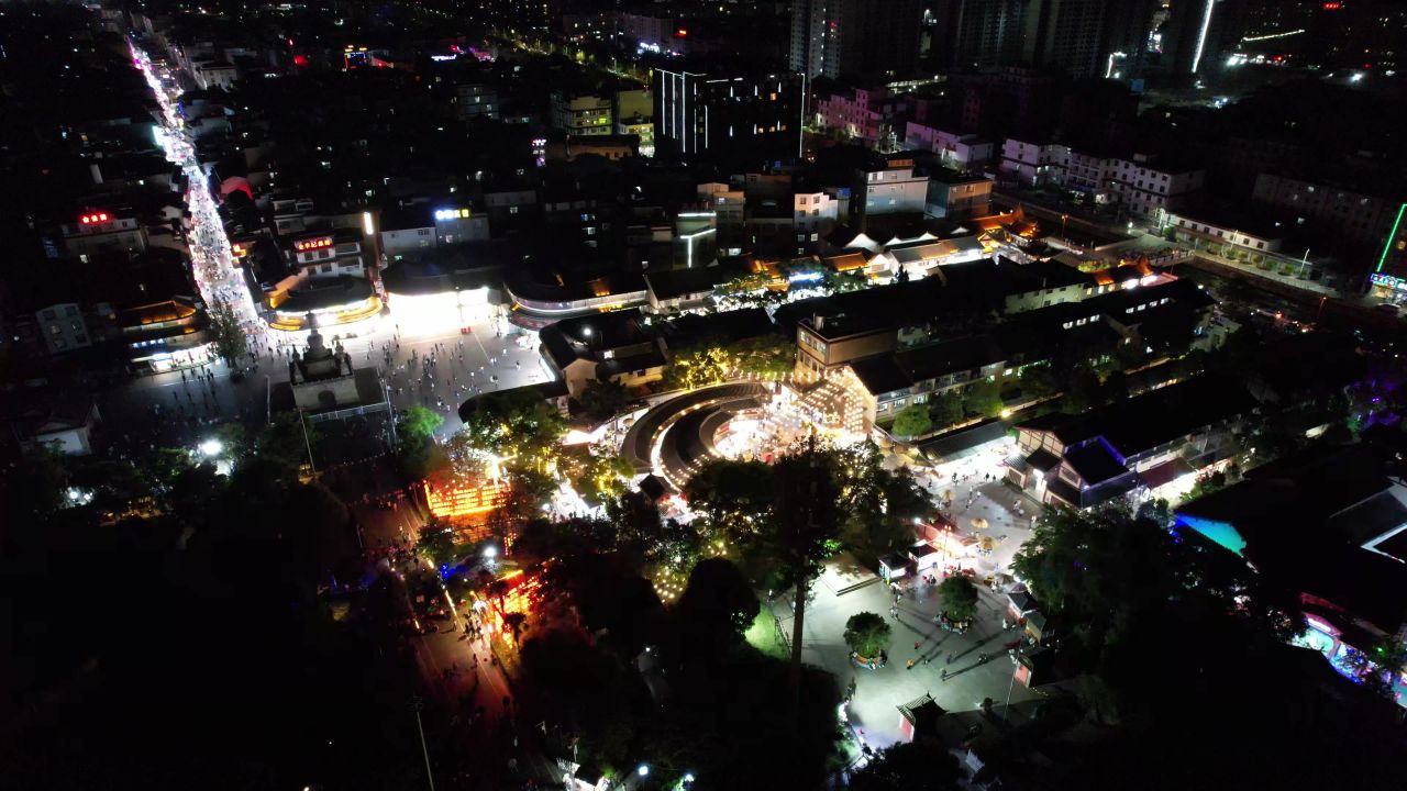云南昆明官渡古镇夜景航拍