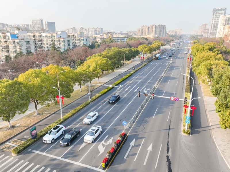 航拍昆山城镇道路风光新春氛围 60