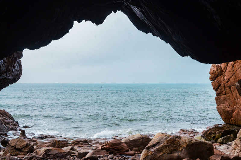 海蚀洞