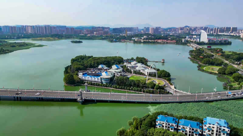 湖北鄂州城市风光航拍摄影图