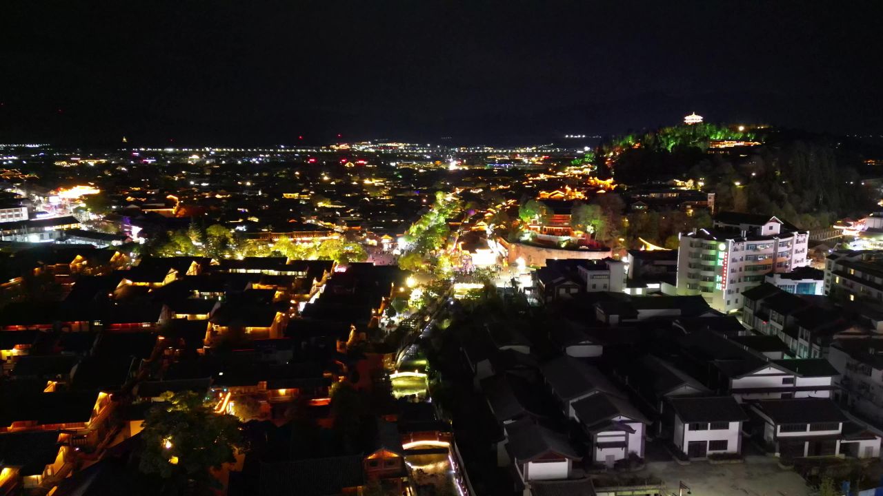 航拍云南丽江古城5A景区夜景
