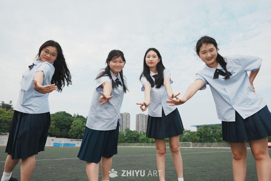 青春舞动的校园时光
