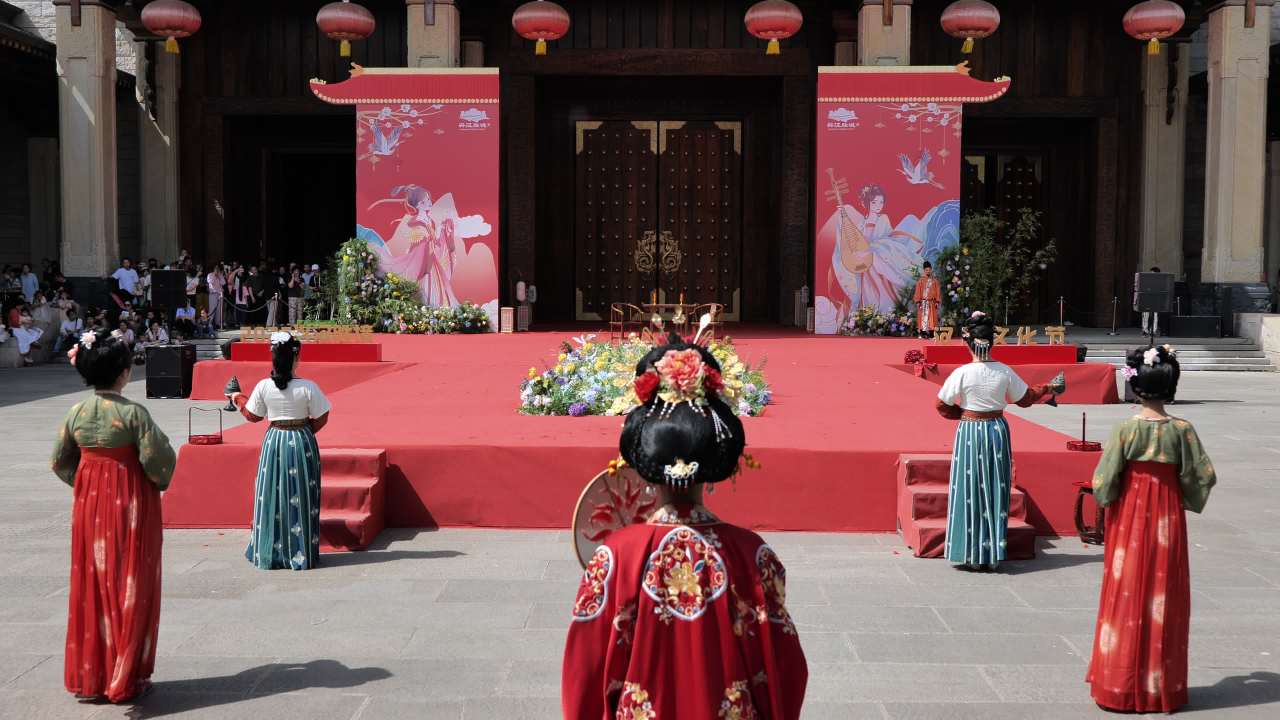 兴汉胜境景区 8