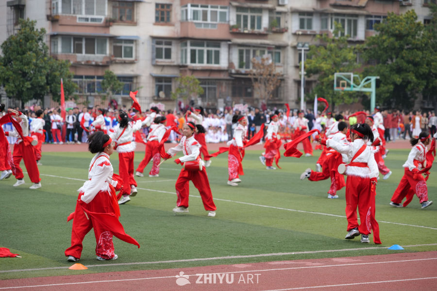 中小学生体育活动展示 80