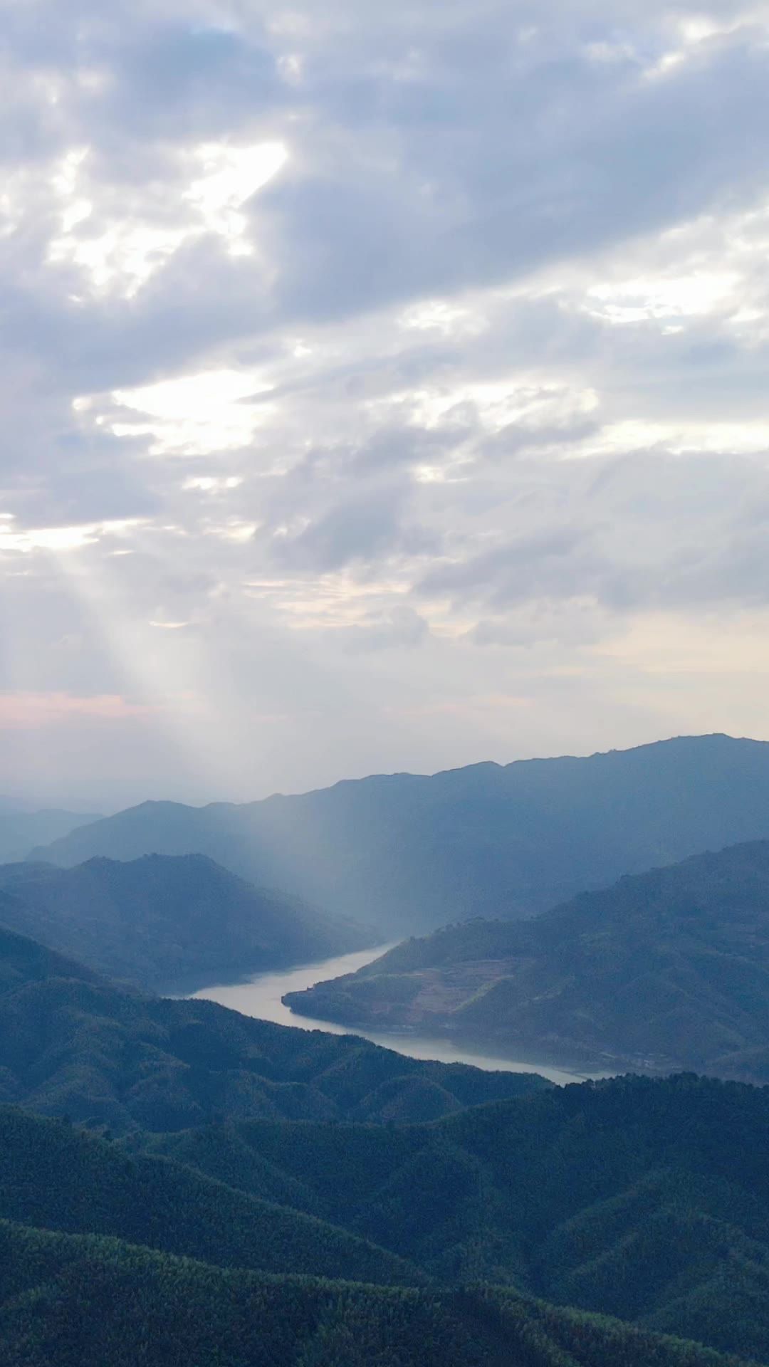  航拍祖国大好河山竖屏