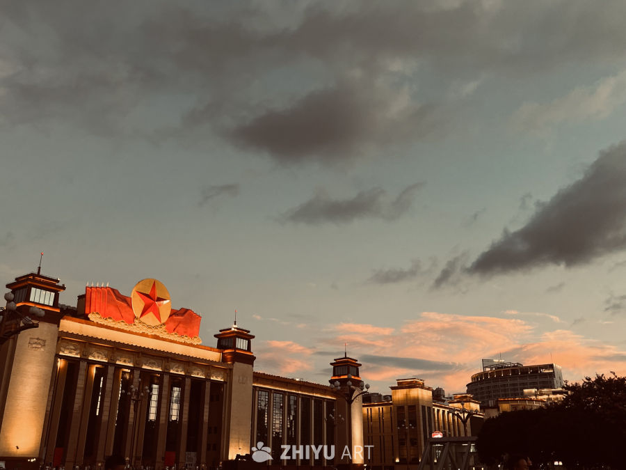 天安门广场黄昏景色
