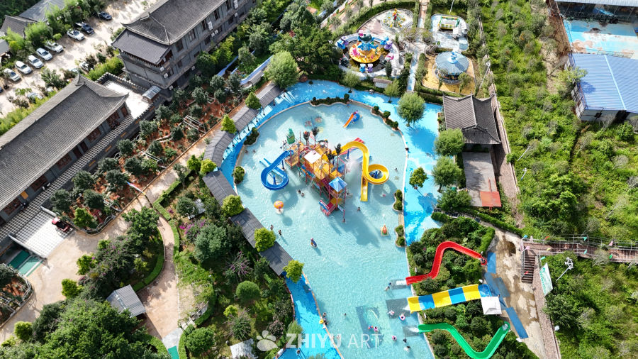 夏日水上乐园俯瞰图