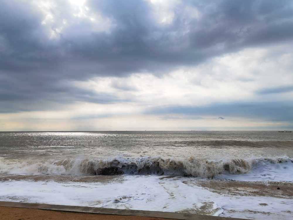 海浪天空
