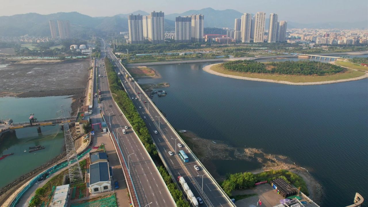 厦门航拍新阳大桥景观