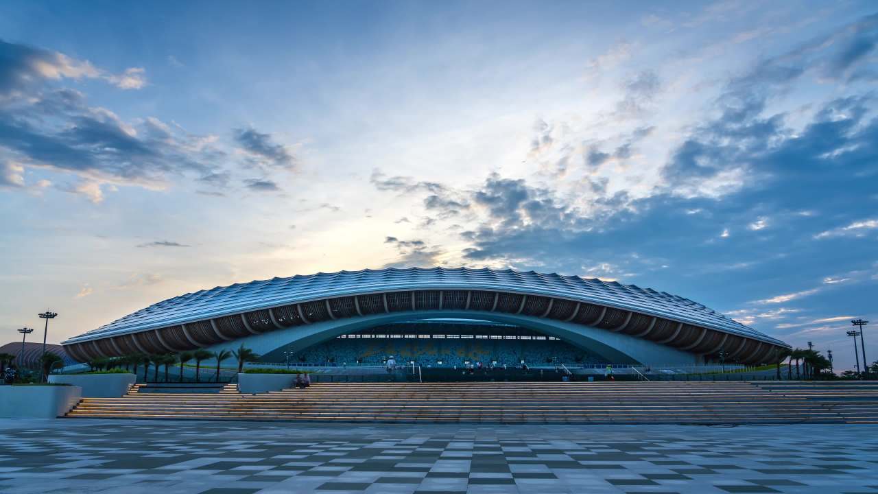 广东大湾区南沙体育中心黄昏景