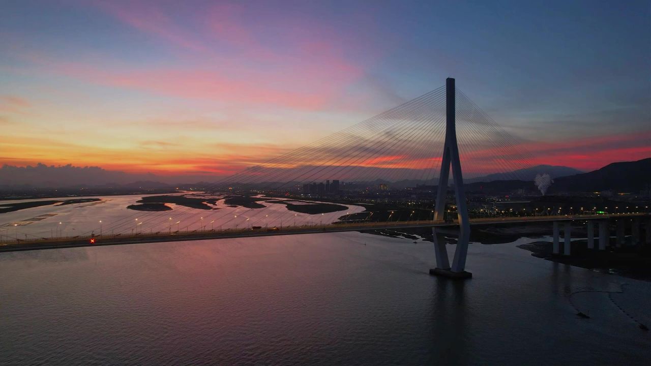 航拍厦漳大桥建筑景观
