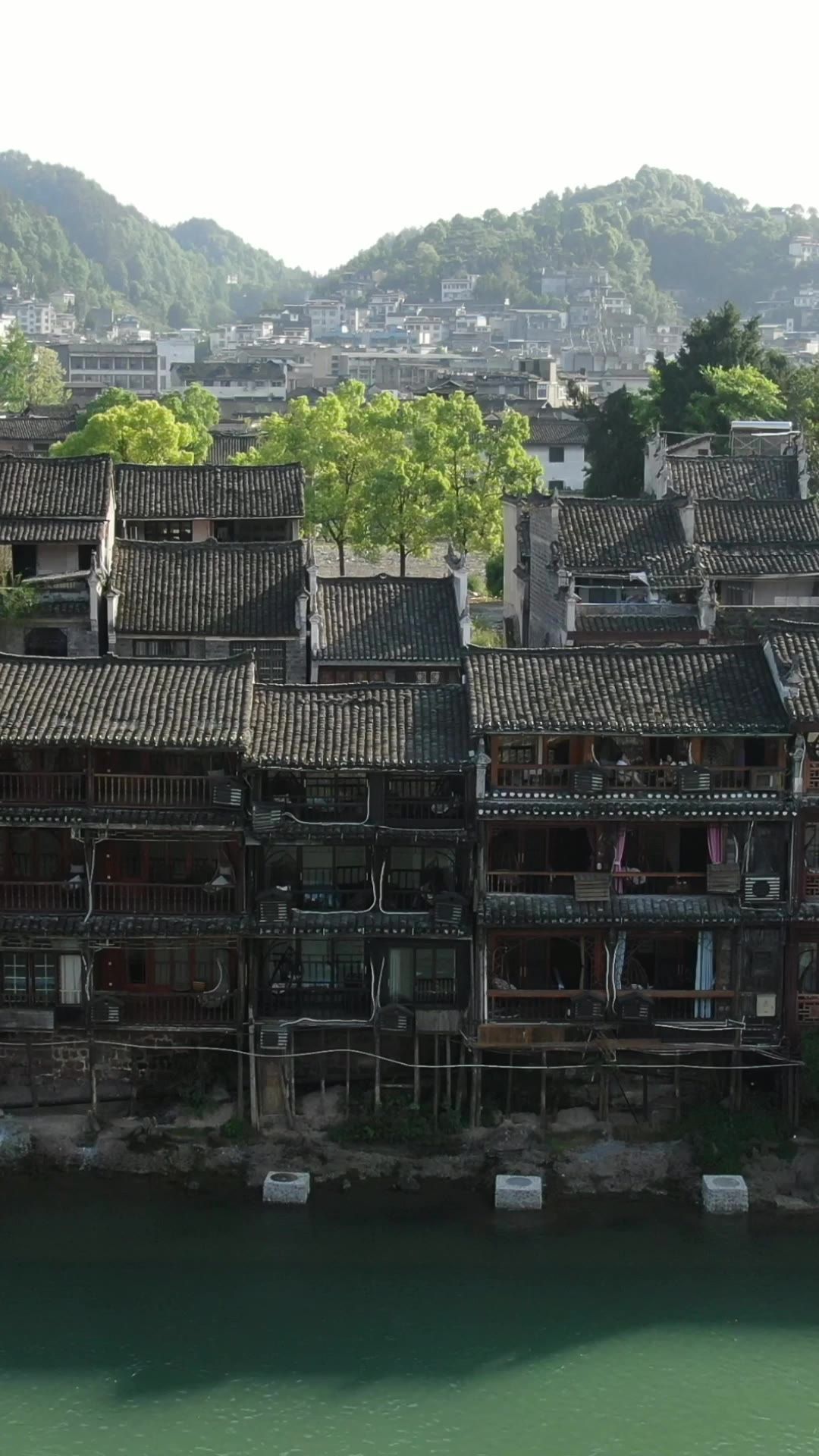 湖南湘西凤凰古城竖屏航拍