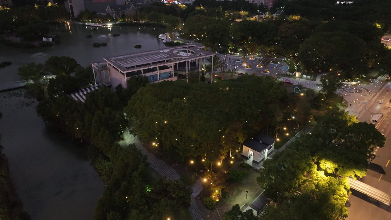 4K航拍昆山城市建筑夜景风光 7
