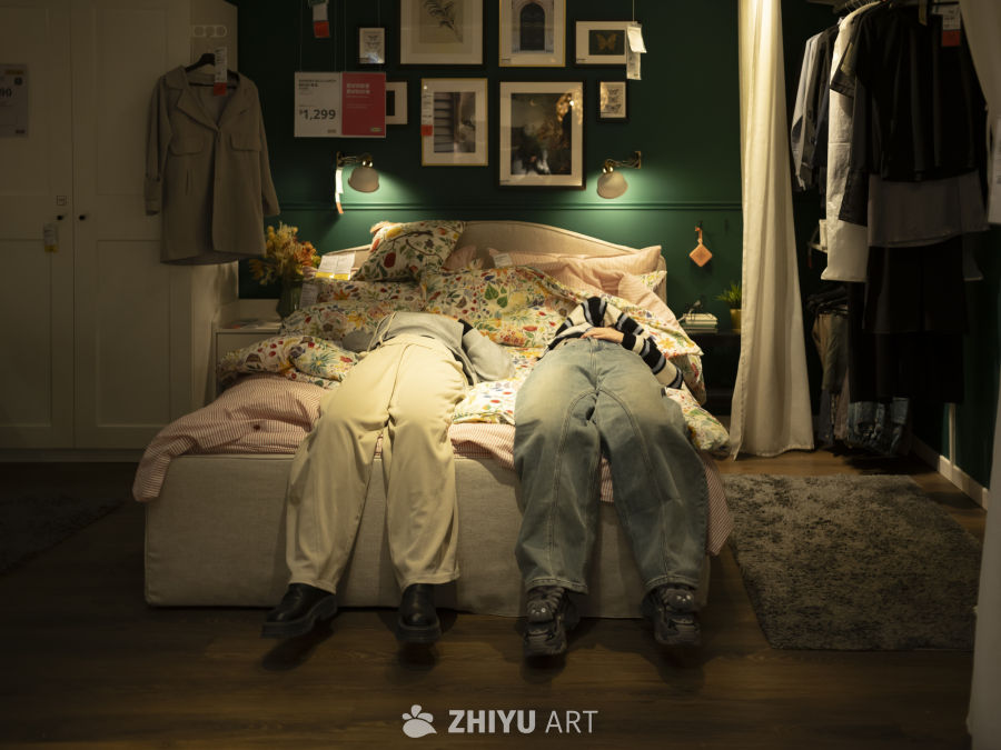 温馨卧室情侣场景