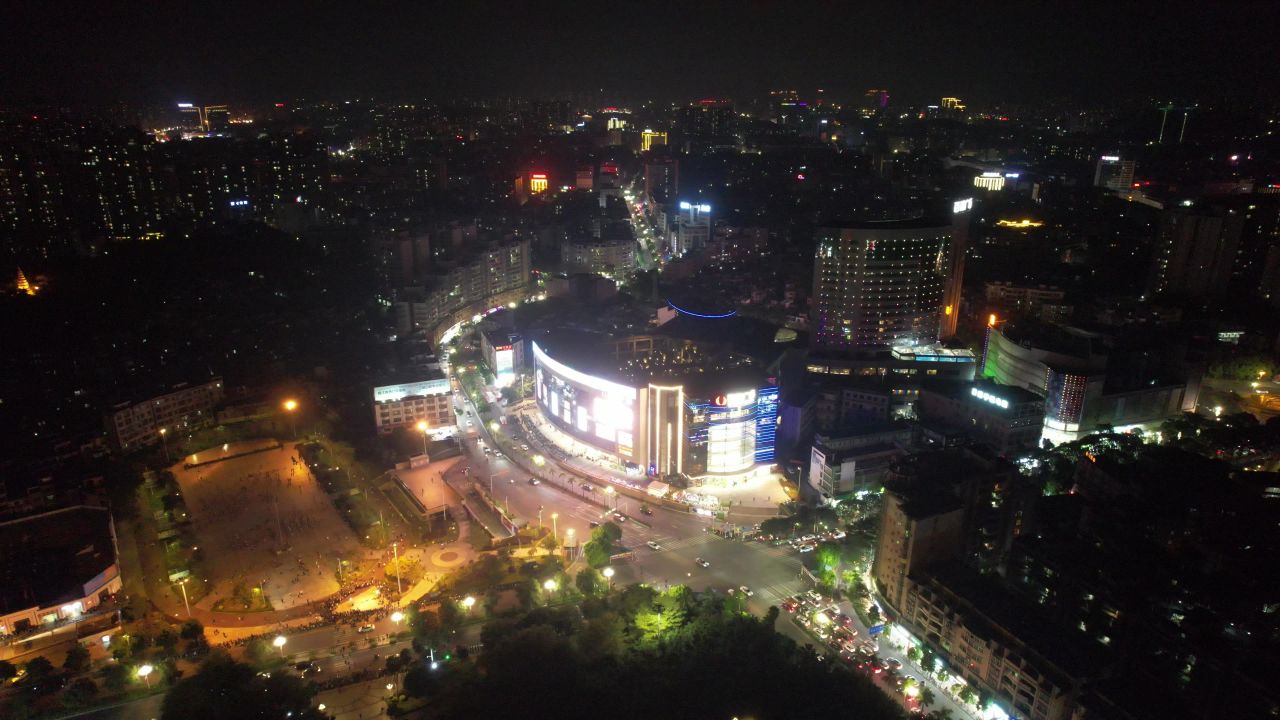 广东阳江百利广场夜景航拍