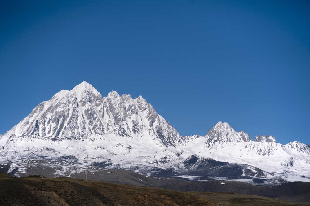 亚拉雪山