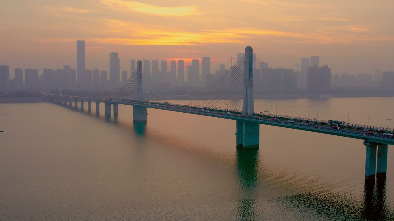 长沙湘江银盆岭大桥日出航拍