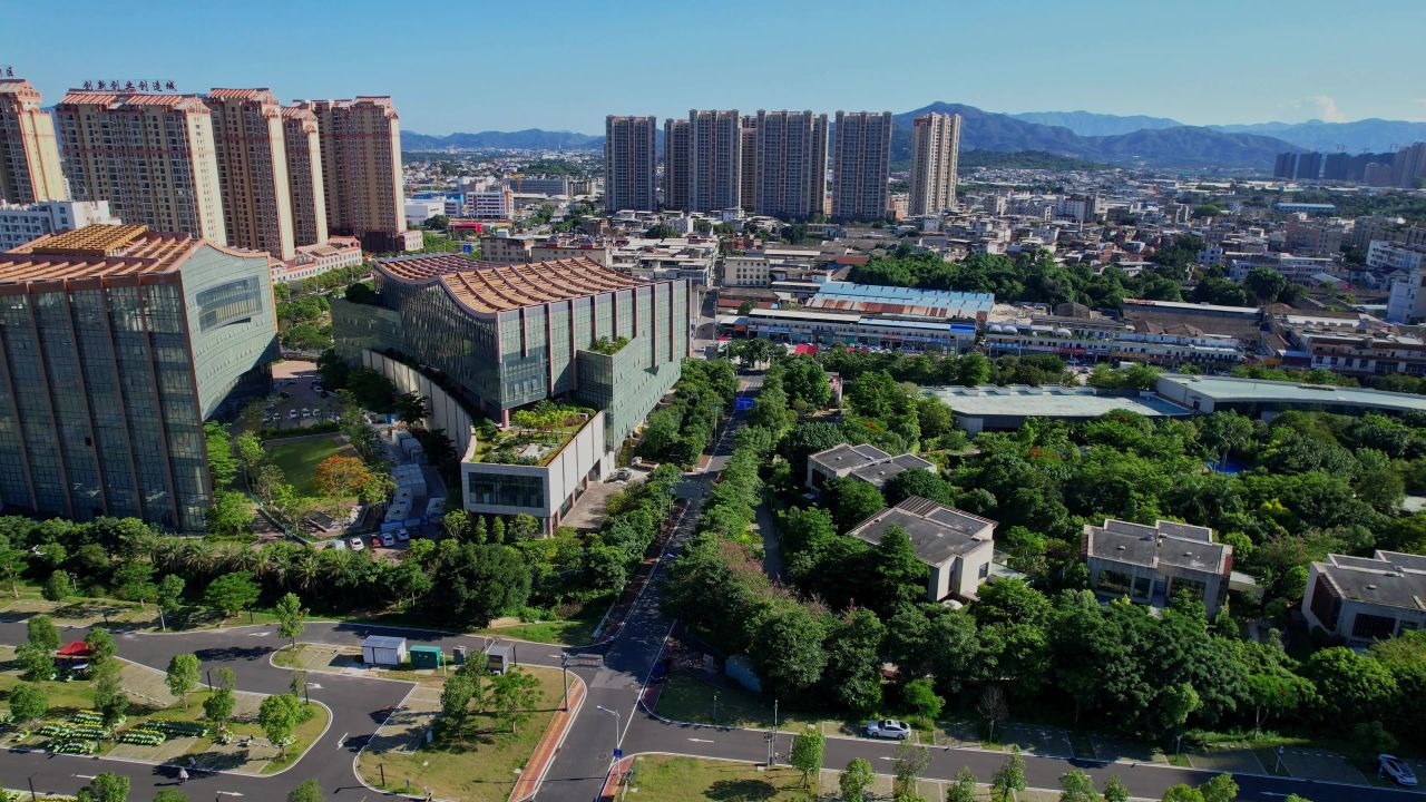 航拍漳州市图书馆景观