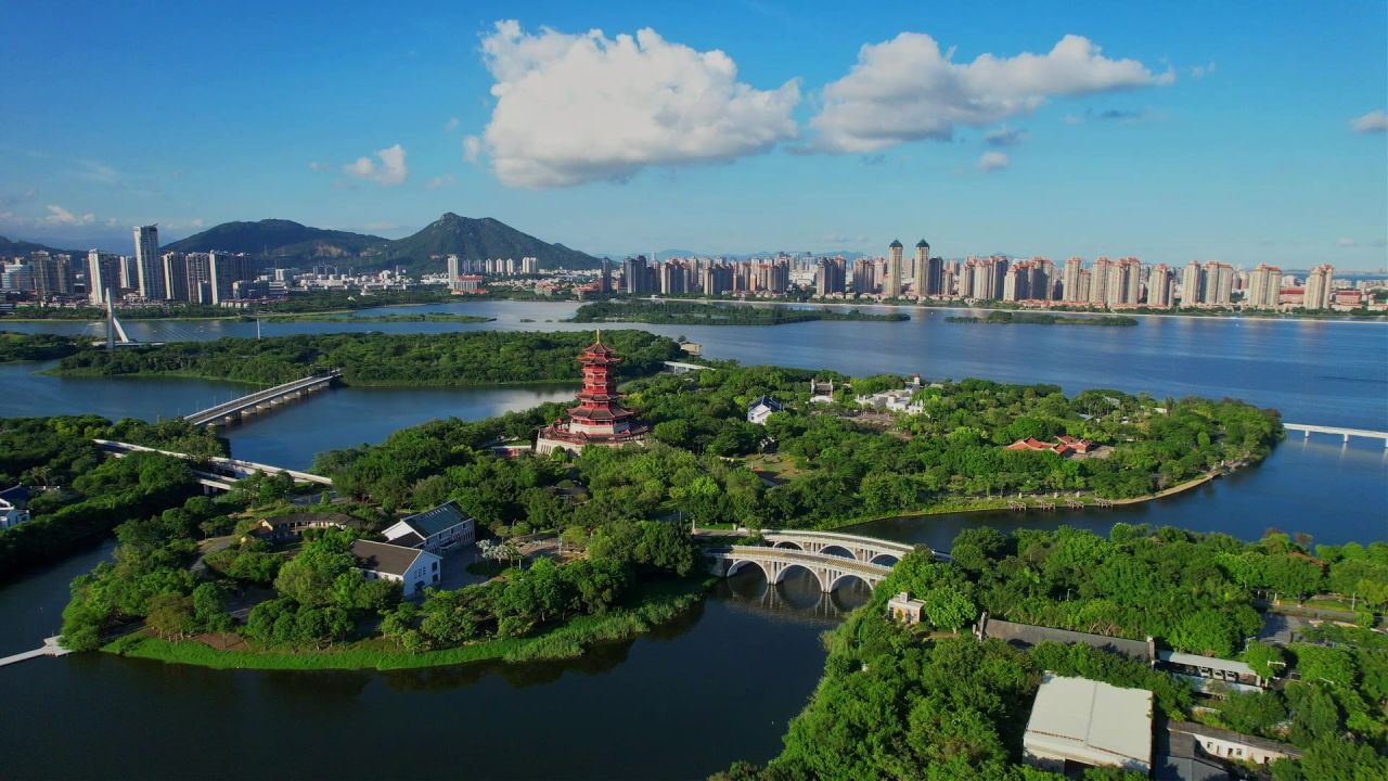 厦门航拍园博苑风光