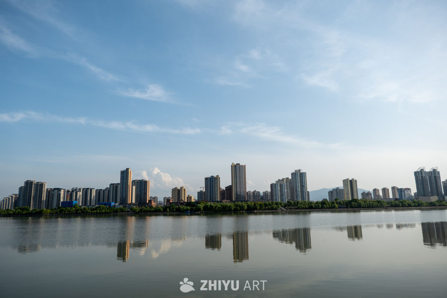 江边美景及帆船 19