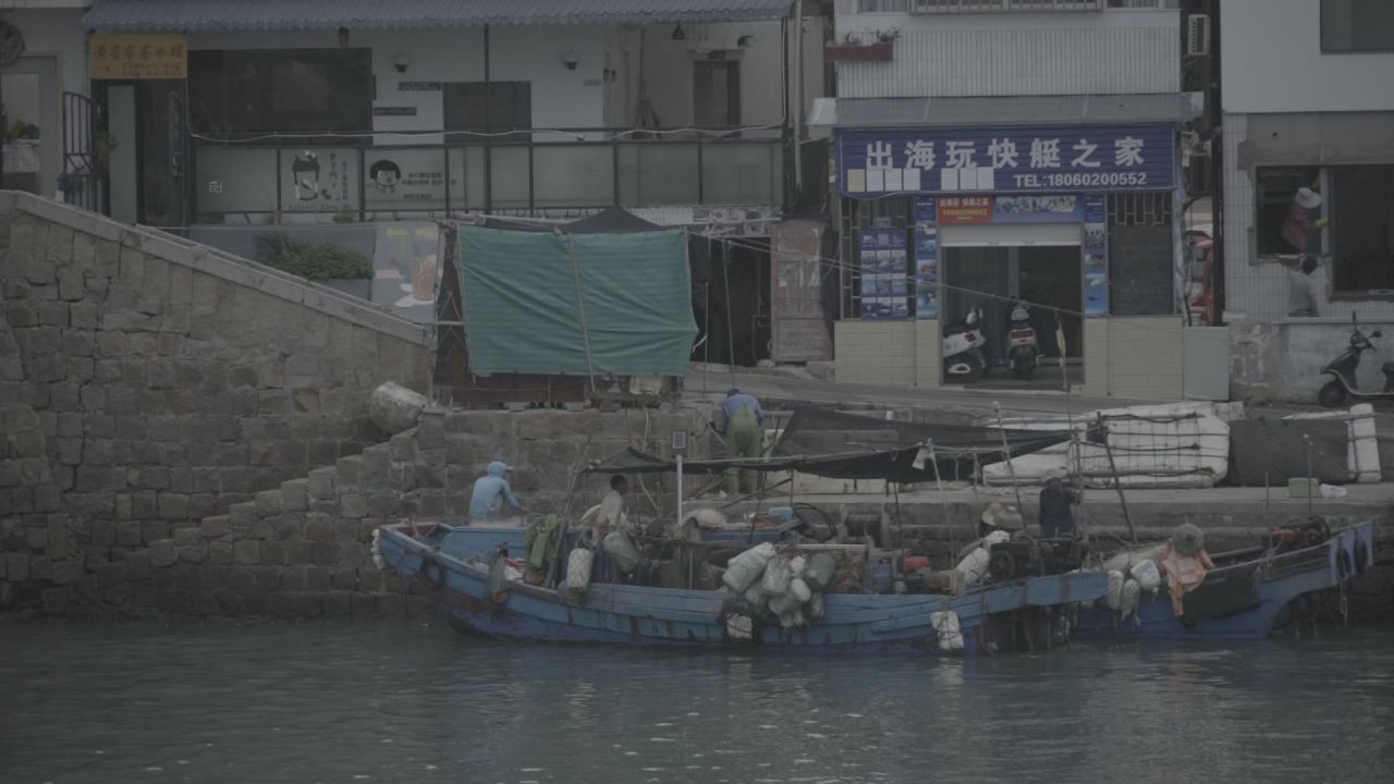 东山岛渔民捕鱼