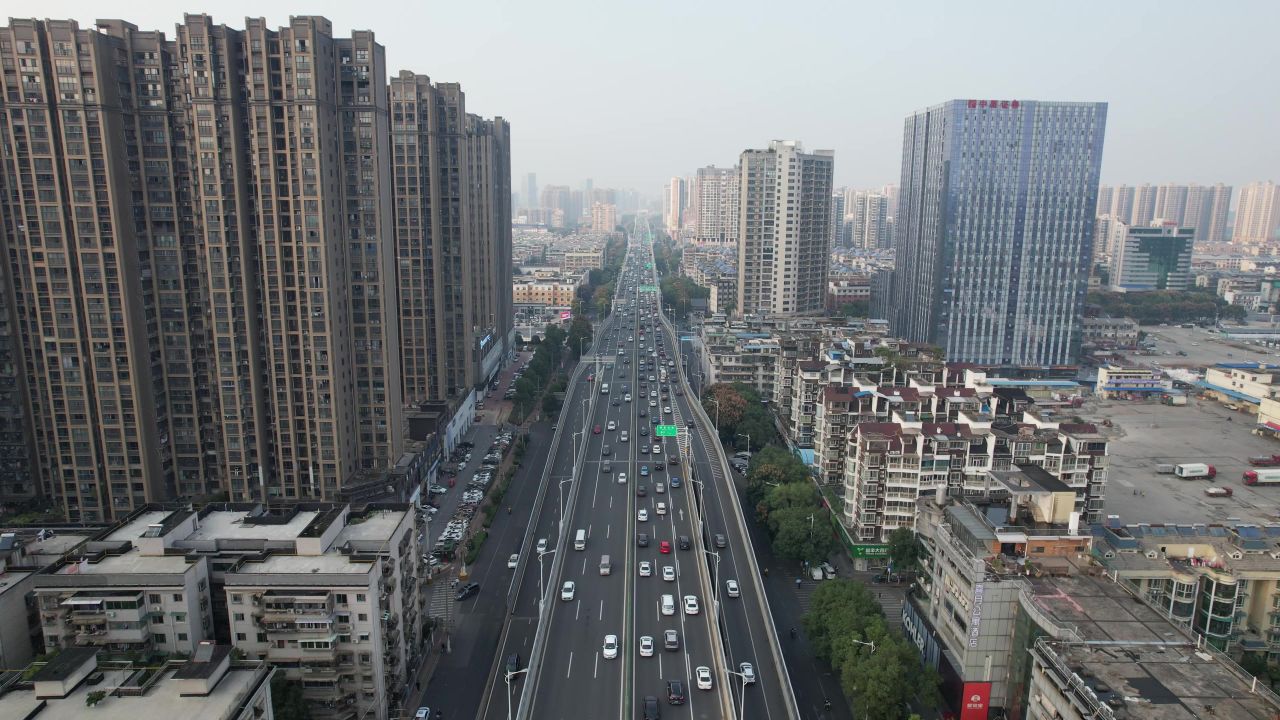 长沙万家丽高架桥城市拥堵交通航拍 