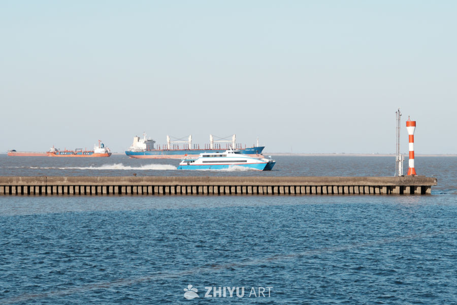 港口船只航行图