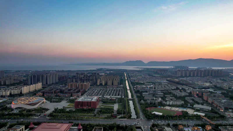 云南昆明城市风光航拍图 
