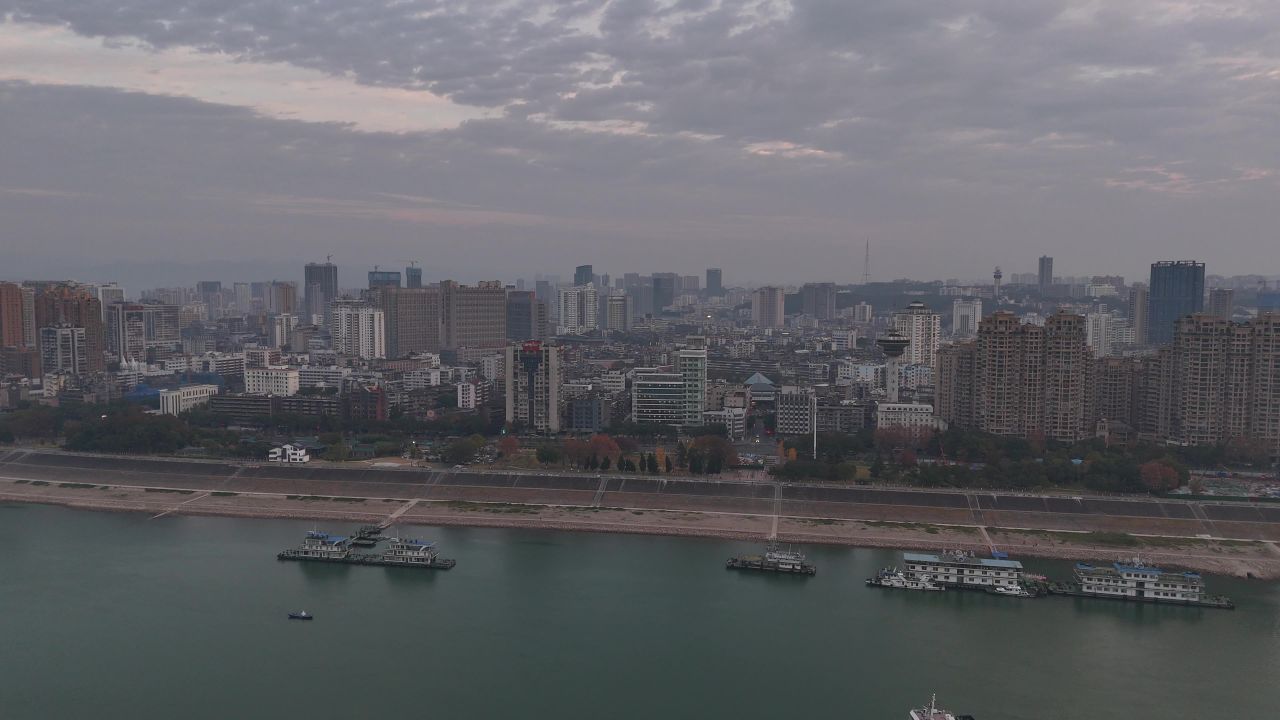 长江早晨
