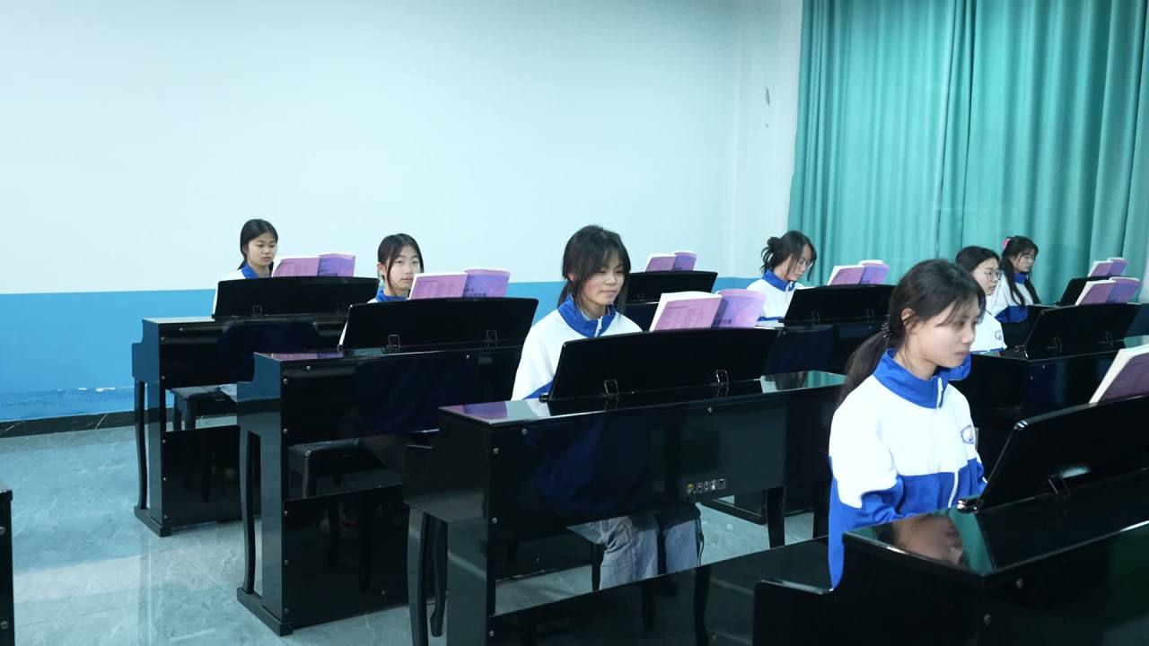 钢琴 1