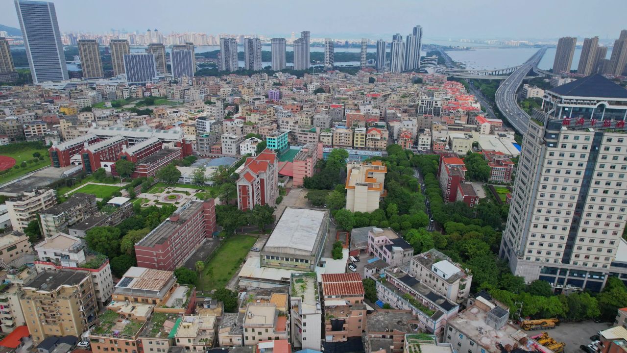 航拍厦门集美工业学校 1