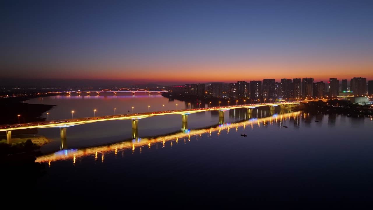 湖南长沙湘府路大桥城市建筑交通车流航拍 13