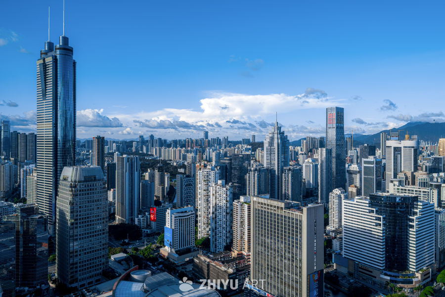 都市天际线：现代城市的壮丽画卷