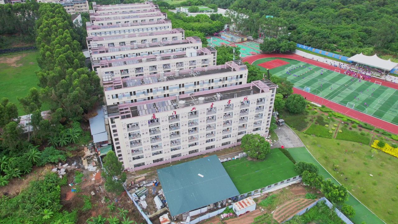 航拍厦门兴才学院合 2