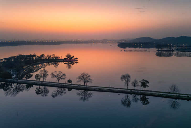 武汉东湖日出航拍