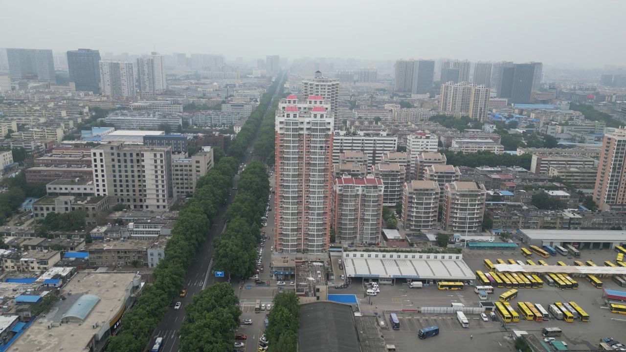 航拍山东济宁城市风光