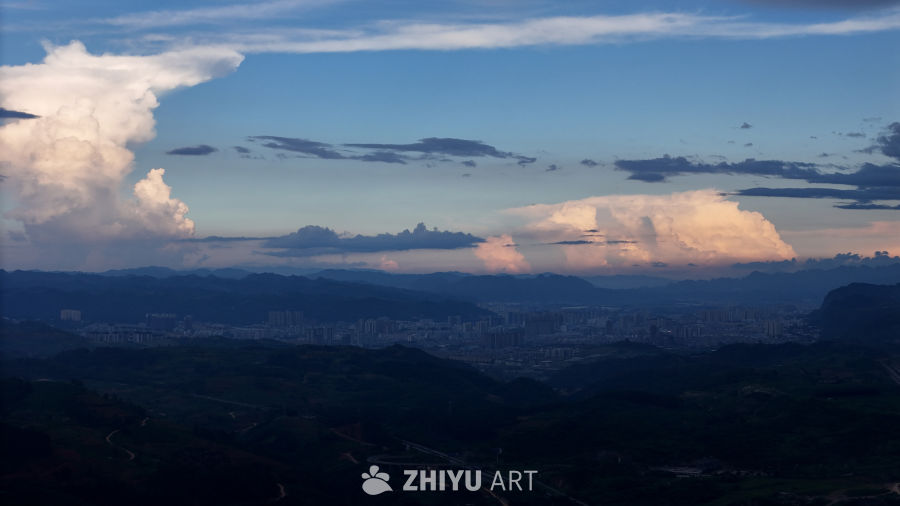 山川之城的黄昏