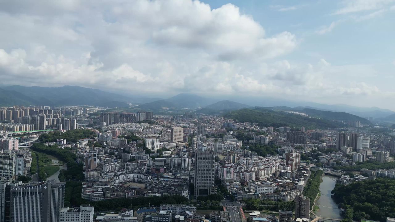  航拍福建龙岩城市大景