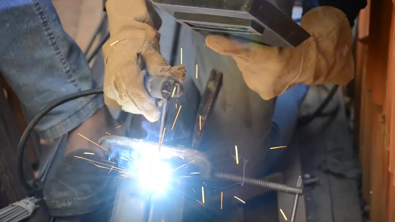 焊缝硬件建筑焊机