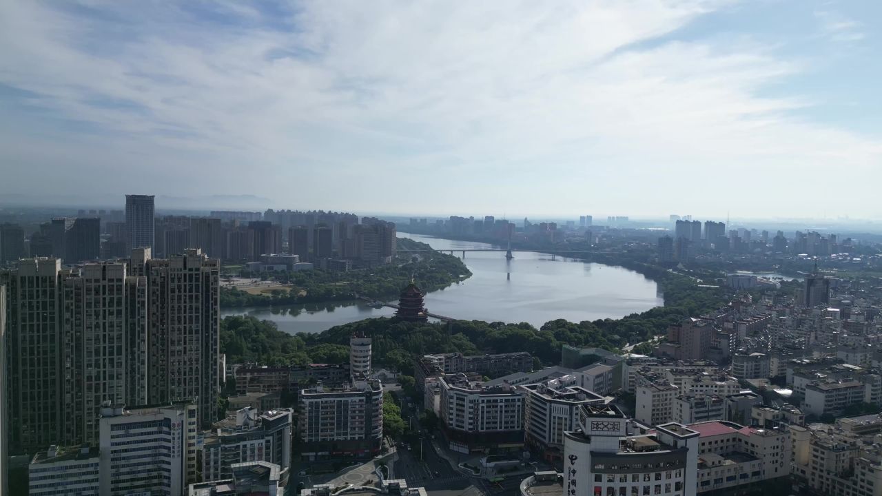 航拍鹰潭大景鹰潭城市天际线