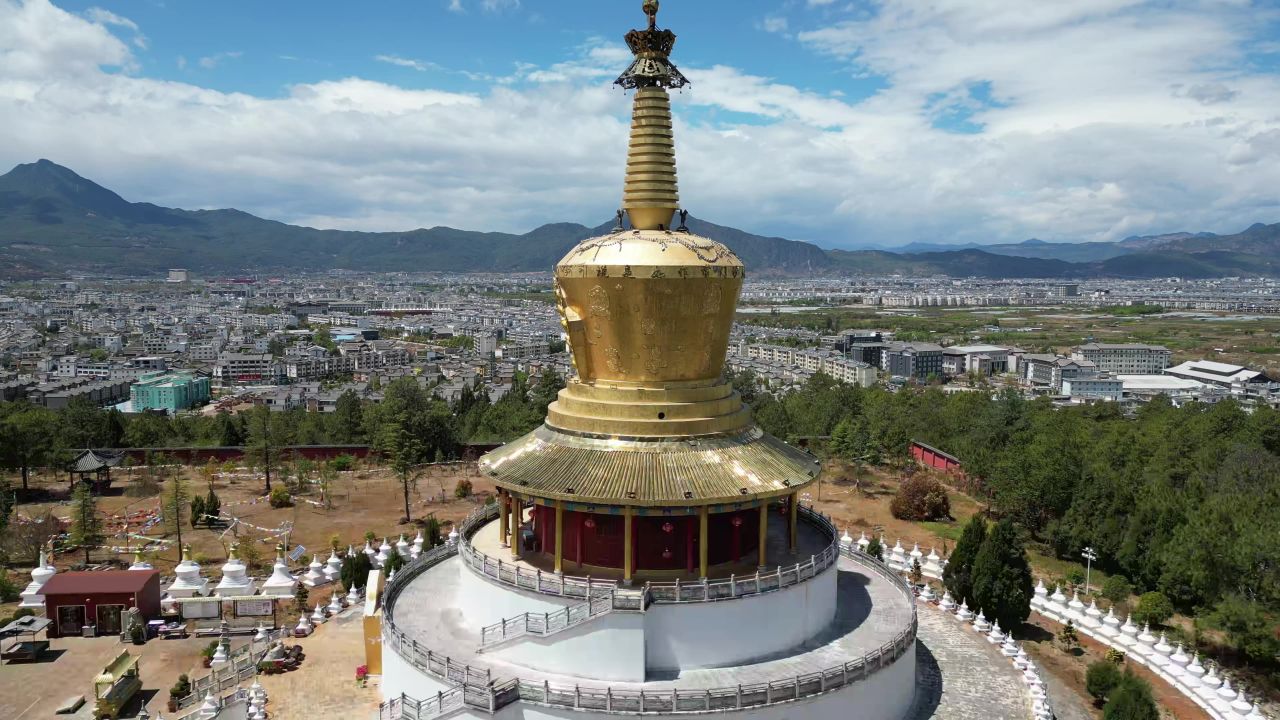  航拍云南丽江金塔景区4A景区