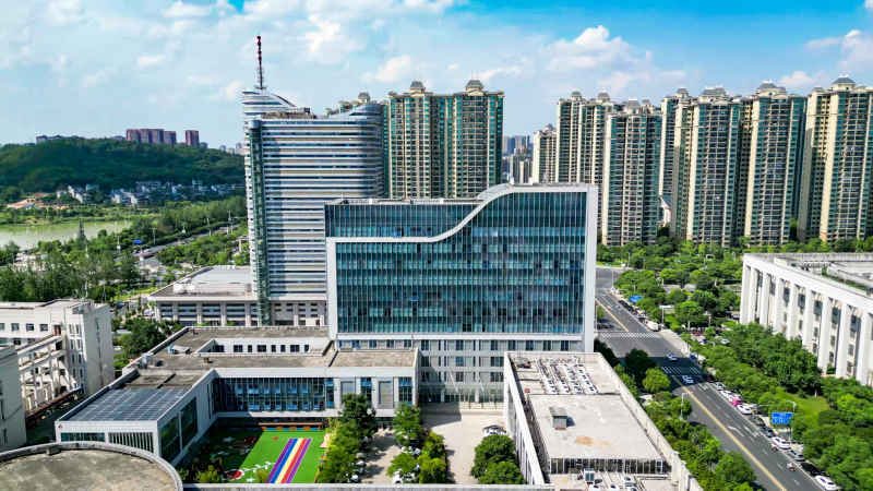 江西吉安城市风光旅游景区航拍图