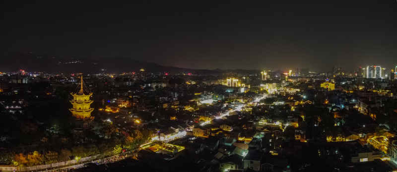 航拍福建泉州古城区建筑风光 27