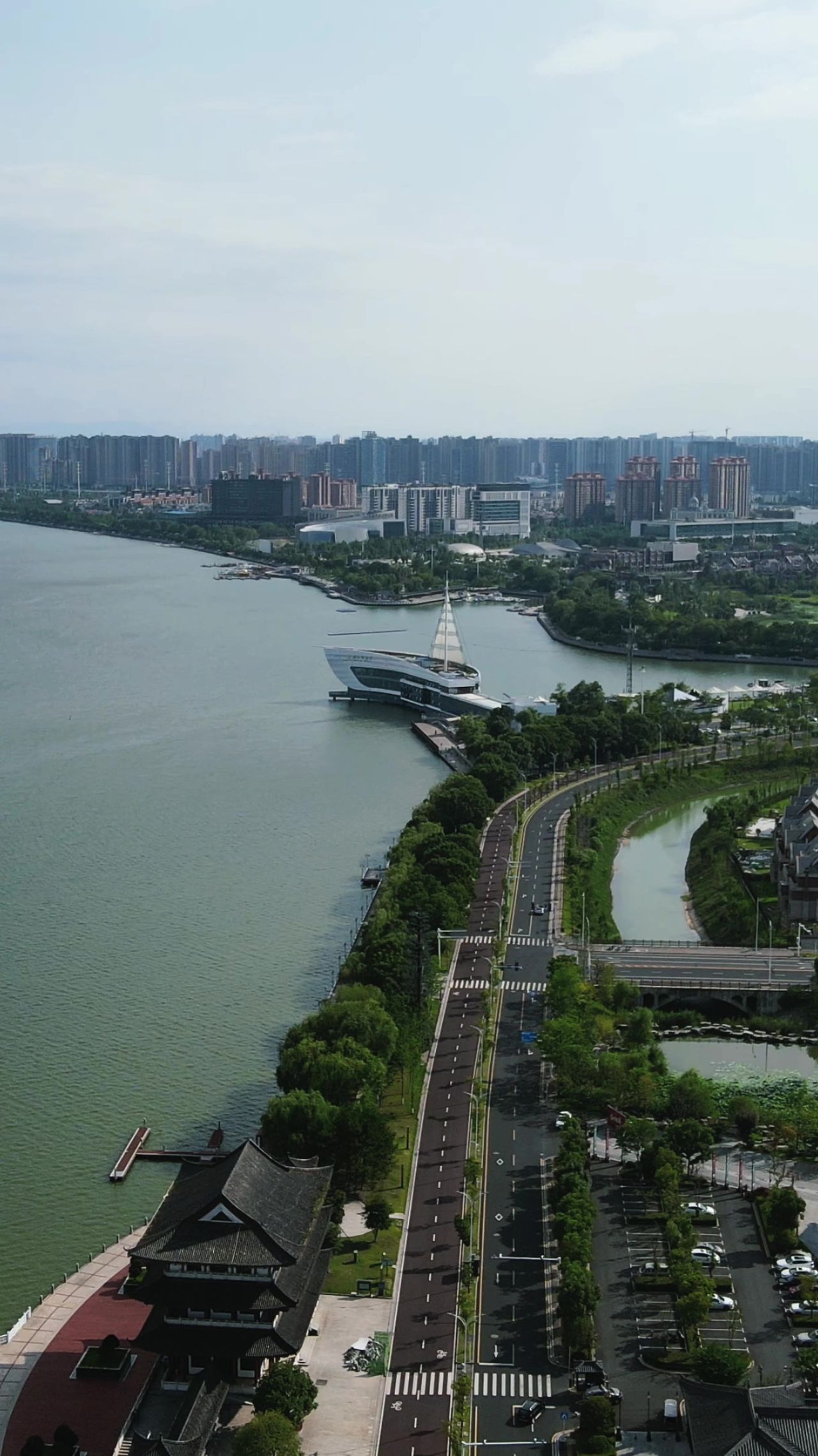  旅游景区湖南常德柳叶湖味美步道