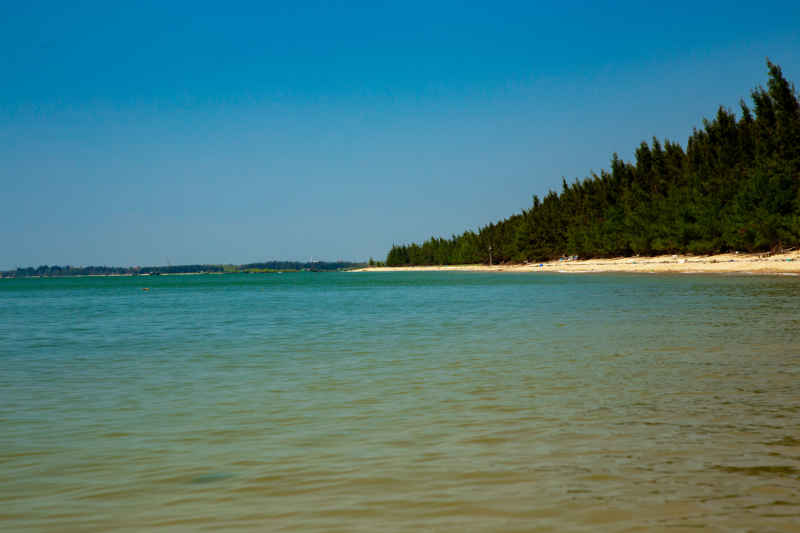 小岛海岸